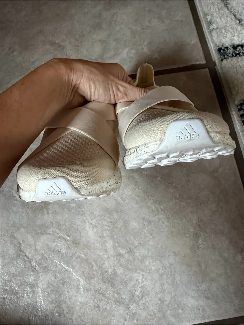 adidas Ultraboost DNA Slip-On Primeblue Cream White Gold Speckle Sneakers Size 7